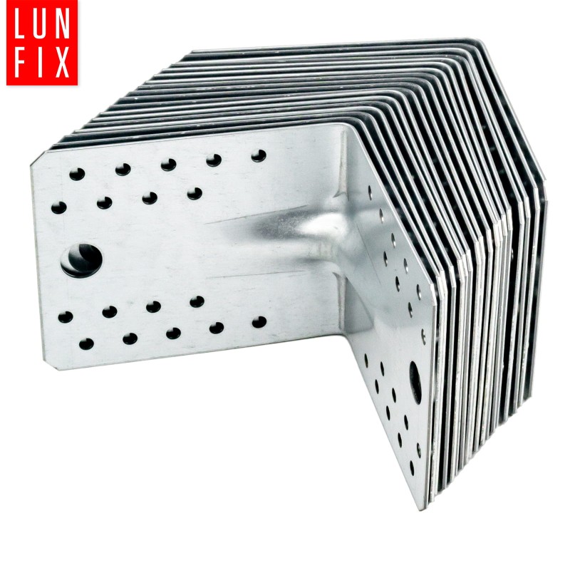 Kątownik z przetłoczeniem KP2 105x105x90x2,5 1szt.