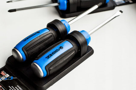 Zestaw wkrętaków magnetycznych przysiłowych 2szt.