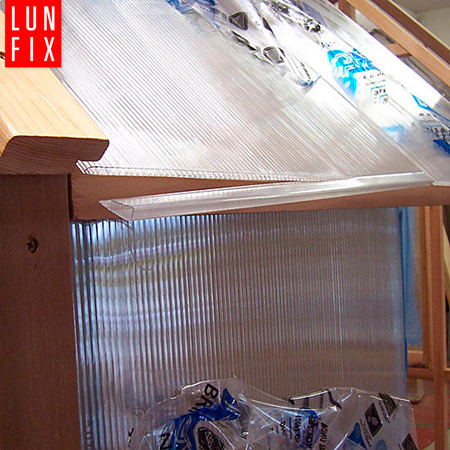 Listwa uszczelniająca do poliwęglanu 3-4mm, 2100mm