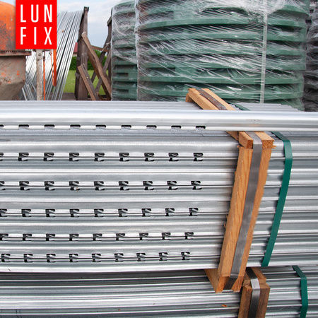 Słupek ogrodzeniowy leśny 200cm 2m