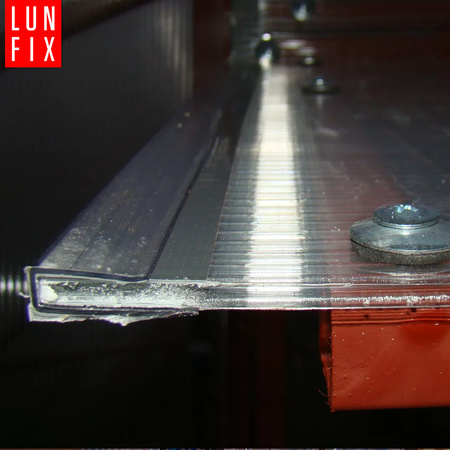 Listwa uszczelniająca do poliwęglanu 3-4mm, 2100mm